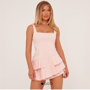 square neck pleated hem mini dress light pink size 2 (xs) brand new, never worn